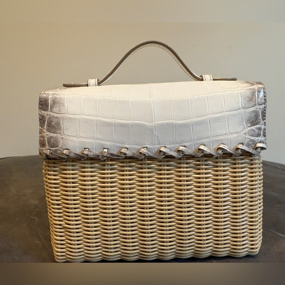Loro Piana House Exclusive Extra Pocket L19 Wicker Himalaya Crocodile Bag - Picture 13 of 17